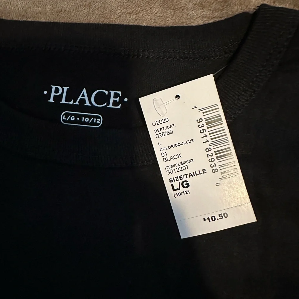 The Children’s Place Graphic TShirt